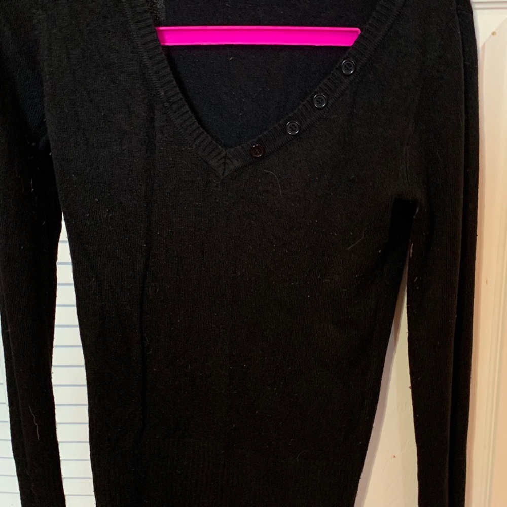 Black tee!